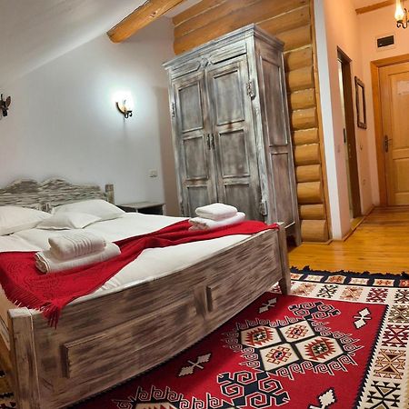 Domeniul Haiducilor Bucovina Suceava Extérieur photo