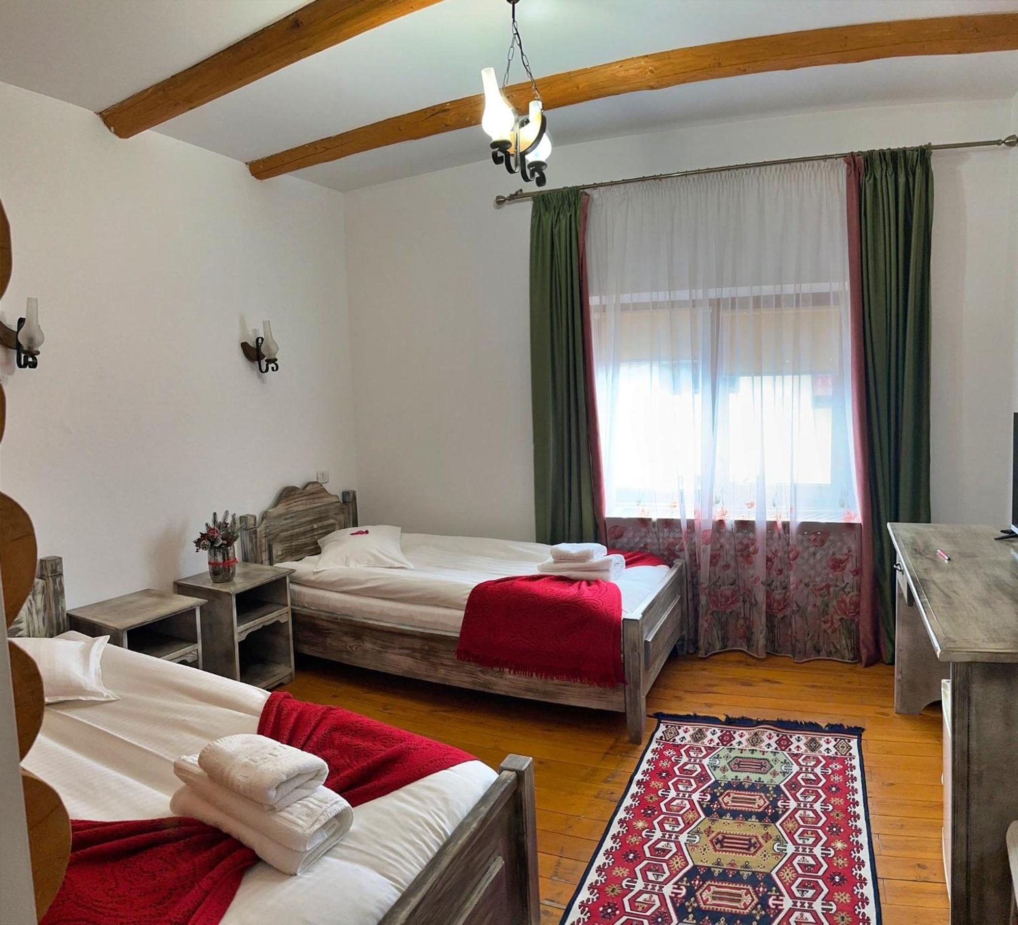 Domeniul Haiducilor Bucovina Suceava Extérieur photo