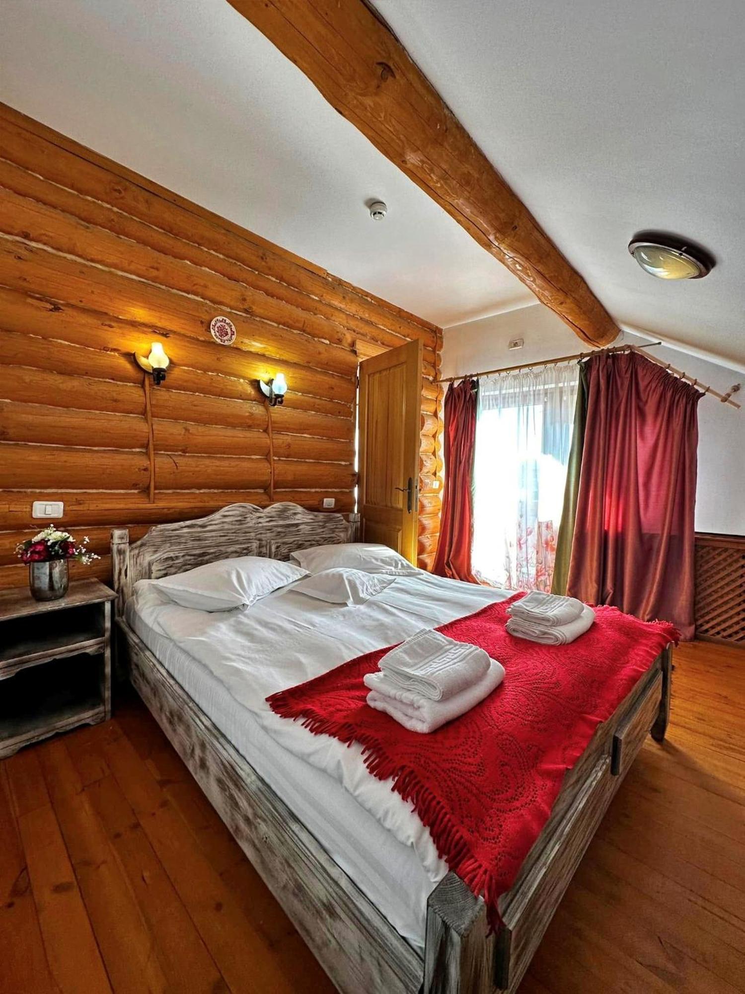 Domeniul Haiducilor Bucovina Suceava Extérieur photo