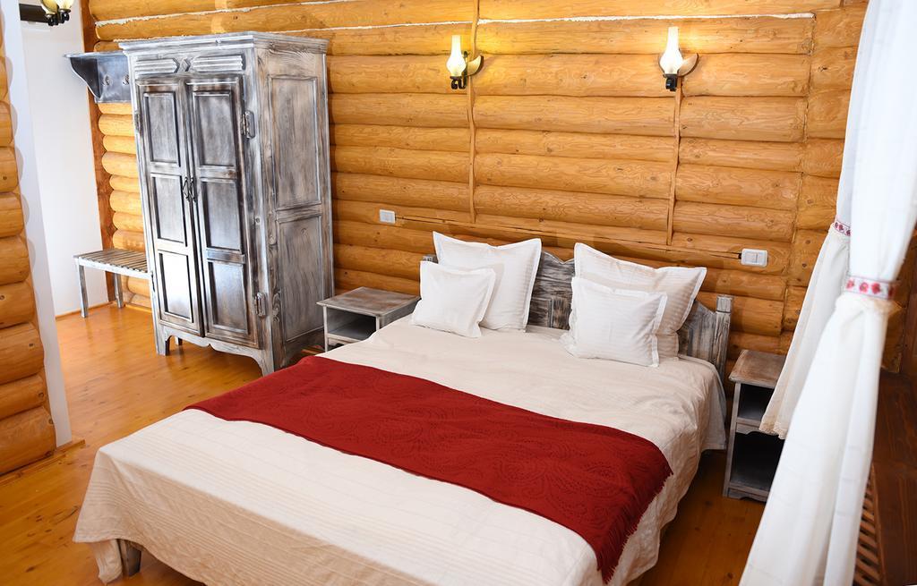 Domeniul Haiducilor Bucovina Suceava Extérieur photo